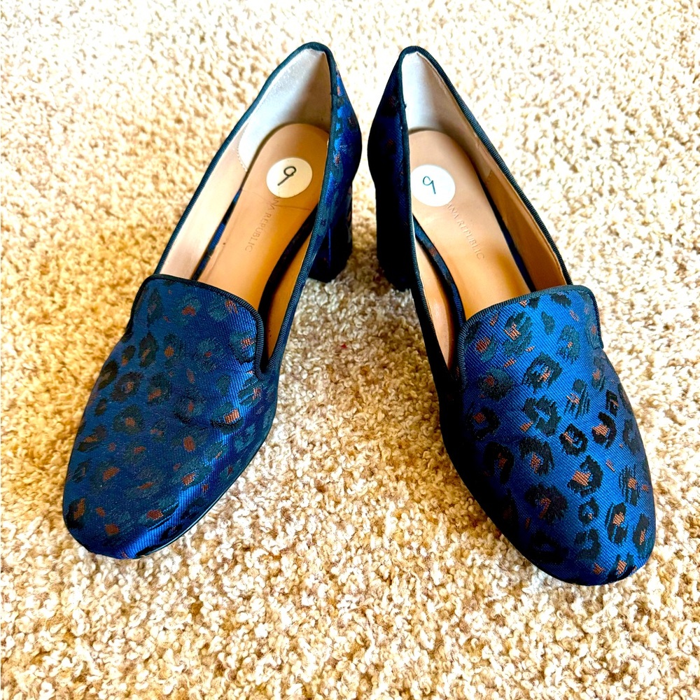 Banana Republic Blue Leopard Shoes.